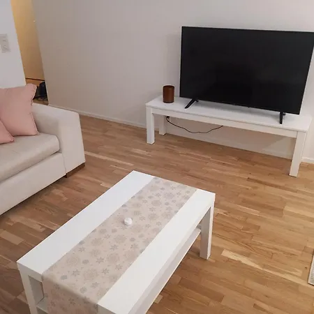 Cozy First Floor Apartamento *